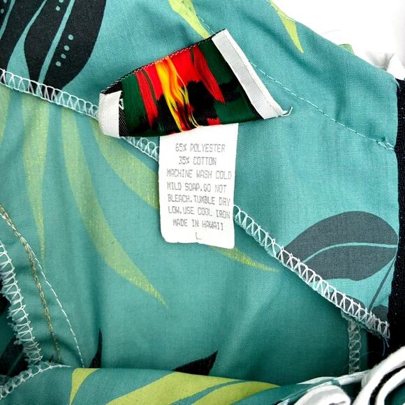 Vintage MD Fashion Green and White Ruffled Long Hawaiian Dress - Size L - Picture 5 of 10